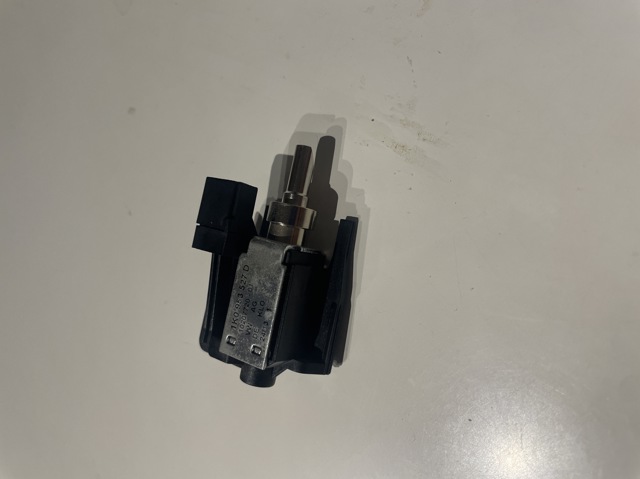 Механізм блокавання керма 1K0953527D VAG