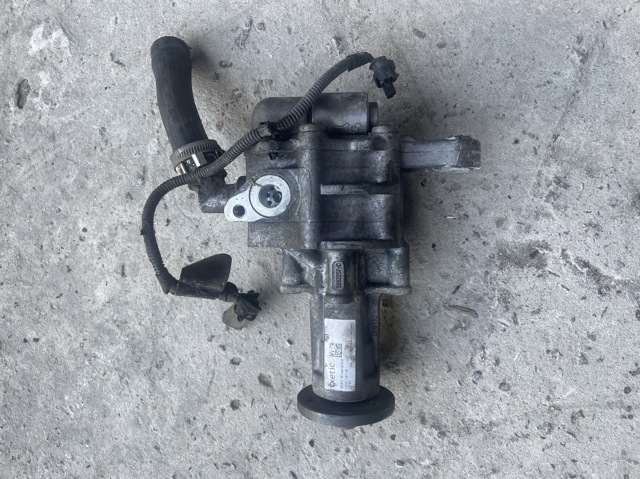 Помпа ГПК 32416796493 BMW