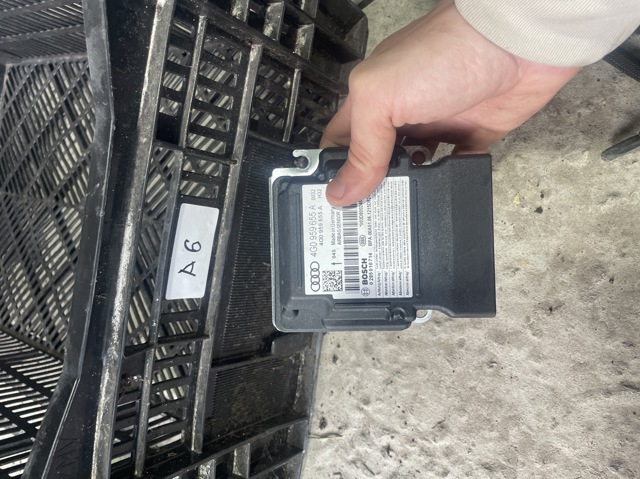 Модуль-процесор керування подушки безпеки 4G0959655A VAG