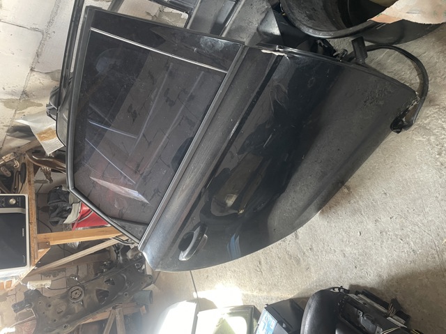 Двері задні в зборі 4G5833052 VAG