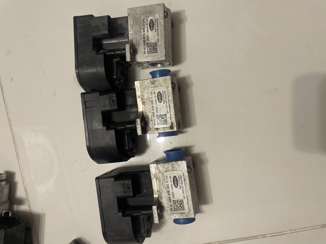 Клапан TRV, кондиціонера 4M0816682C VAG