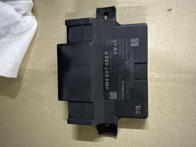 4M4907468F VAG