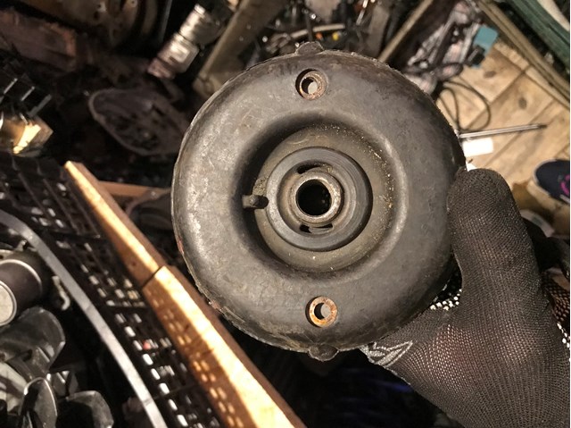 Кріплення переднього амортизатора 5038G4 PEUGEOT