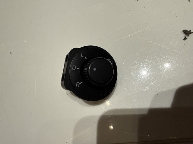 Регулятор дзеркал 5JB959565 VAG