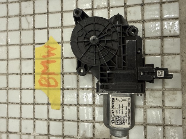 Мотор склопідйомника водійських дверей 82450G5010 HYUNDAI
