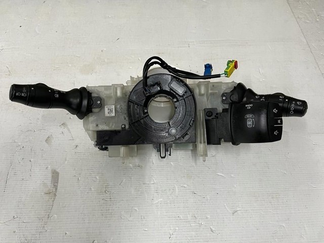 Перемикач підрульовий, в зборі 255670017R RENAULT