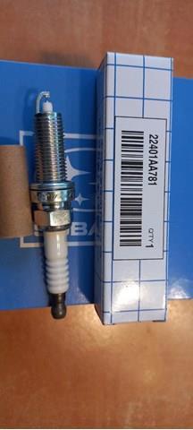 Свічки запалювання 22401AA780 SUBARU