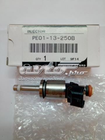Форсунка інжектора PE0113250C MAZDA