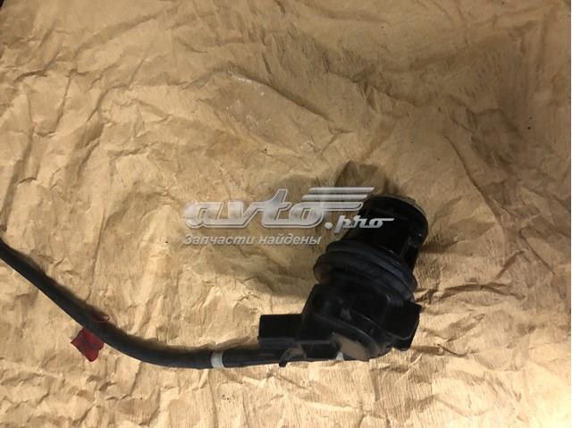 Насос омивача скла переднього 8533060170 TOYOTA