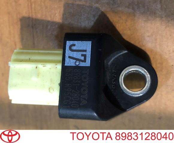 Датчик подушки безпеки 8983128040 TOYOTA