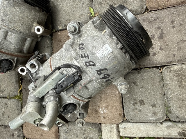 Компресор холодоагенту A0012303511 MERCEDES