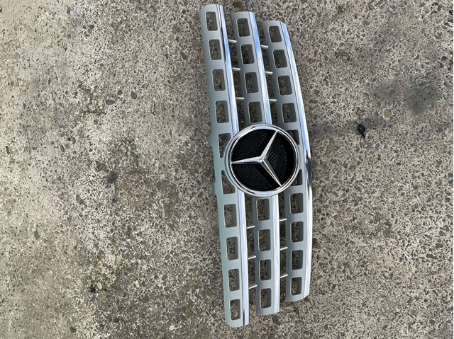 Решітка A1648880923 MERCEDES