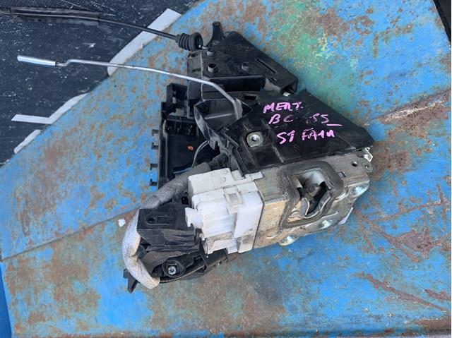 Замок дверей водія A1697202535 MERCEDES