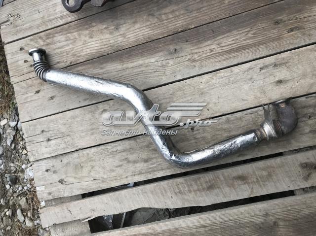 Патрубок системи рециркуляції ВГ A6061400308 MERCEDES