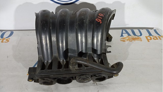 Колектор впускний 14001AX100 NISSAN