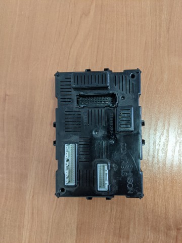 Блок комфорту 284B2EM01E NISSAN