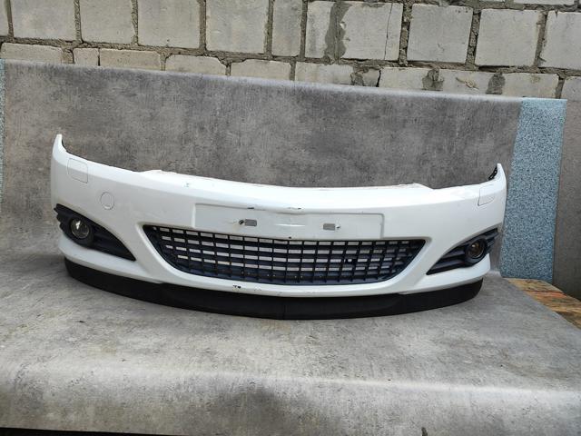 Буфер (бампер) задній 374339703 OPEL