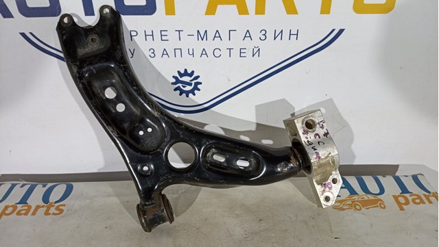 Важіль передньої підвіски нижній, лівий/правий 3C0407151G VAG