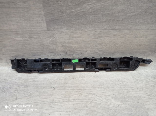 Направляюча заднього бампера, права 3V9807394 VAG