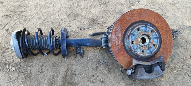 Цапфа поворотного кулака 400155DA0A NISSAN