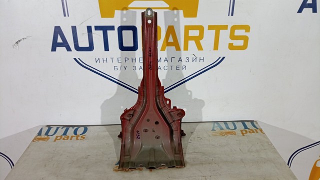 Навішування і упор капота 5320878010 TOYOTA