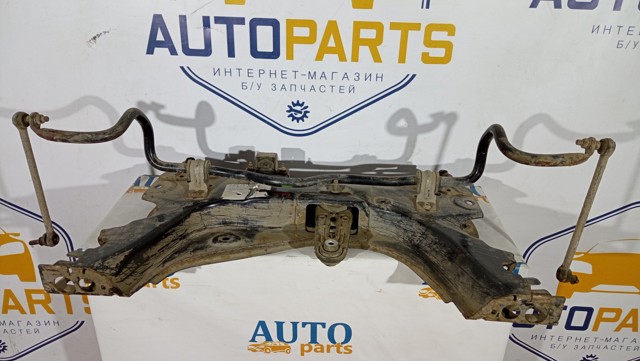 Балка передньої підвіски, підрамник 544009U000 NISSAN
