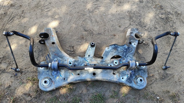 Балка передньої підвіски, підрамник 544018850R RENAULT