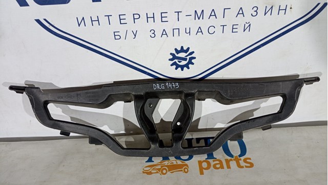 Кронштейн решітки радіатора 628101467R RENAULT