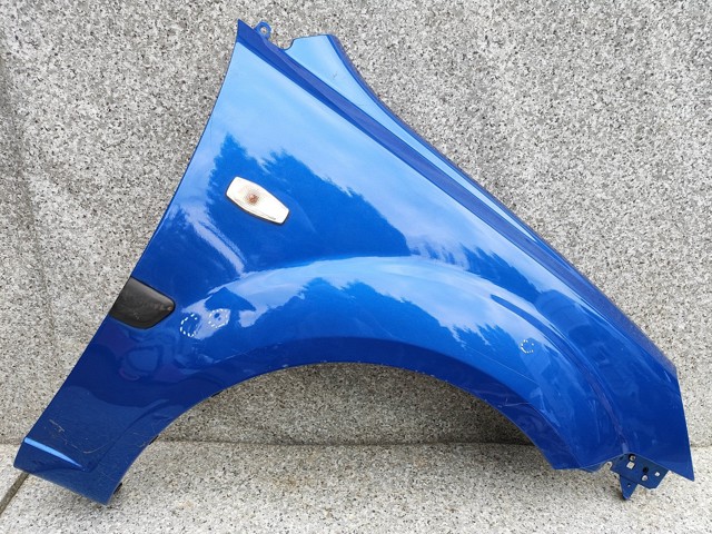 Переднє праве крило 663211G350 HYUNDAI
