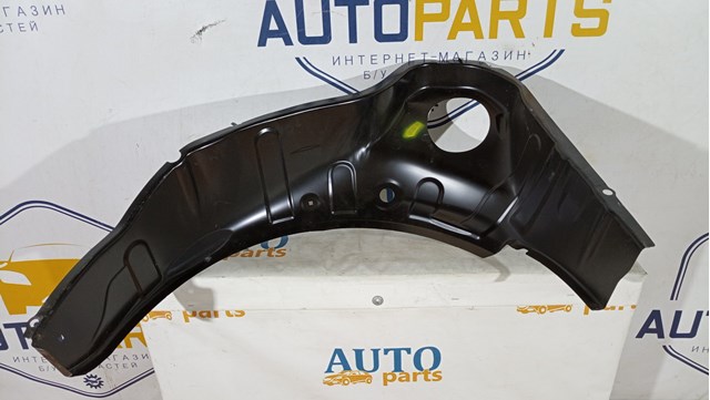 Арка крила заднього правого 6V0809412 VAG