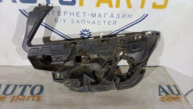 Кронштейн бампера переднього, лівий 7212955 BMW
