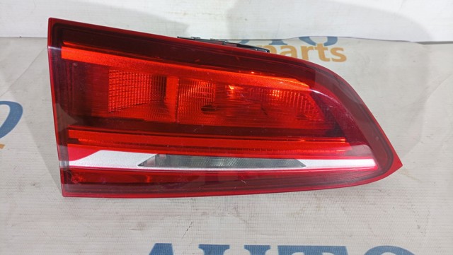 Ліхтар задній внутрішній правий 7350696 BMW