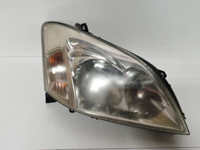 Основна фара - вставка 8111002150 TOYOTA