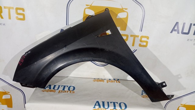 Переднє ліве крило Renault Scenic 2