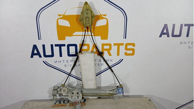 Механізм склопідйомника двері задньої, правої 827200008R RENAULT