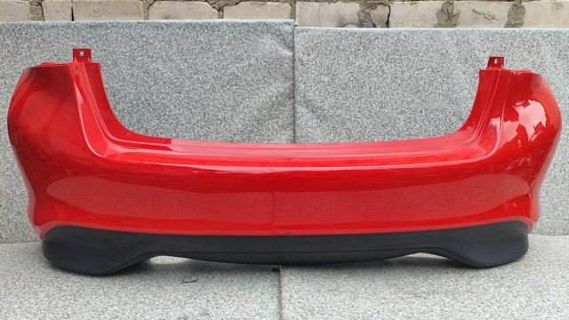 Кожух бампера заднього 850223ZL0H NISSAN