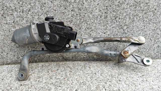 Двигун склоочисника лобового скла (трапеції) 851100D190 TOYOTA