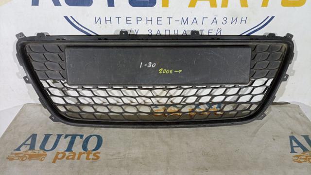 Решітка радіатора 865612L010 HYUNDAI