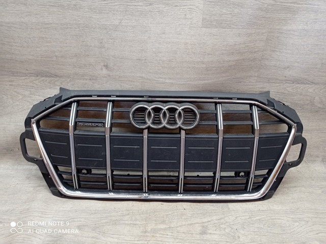 Захисна решітка радіатора 8W0853651DP VAG