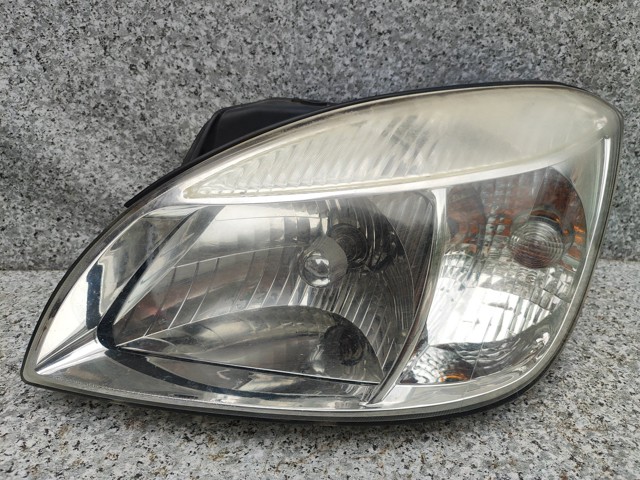 Фара дальнього світла в зборі 921011G020 HYUNDAI