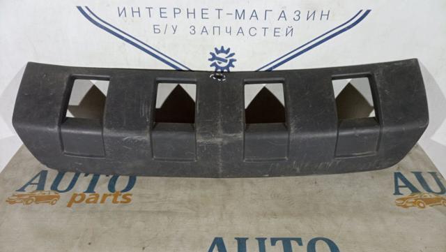 Накладка бампера переднього, центральна 96800030 GM