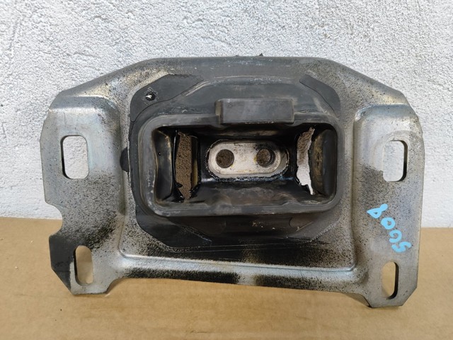 Подушка (опора) двигуна, ліва верхня 9813699680 PEUGEOT