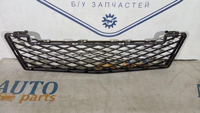 Решітка переднього бампера, центральна A1698850224 MERCEDES
