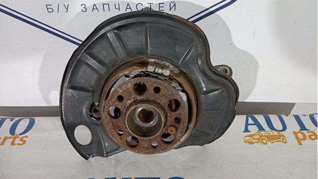 Балансир підвіски задній лівий A2203521005 MERCEDES
