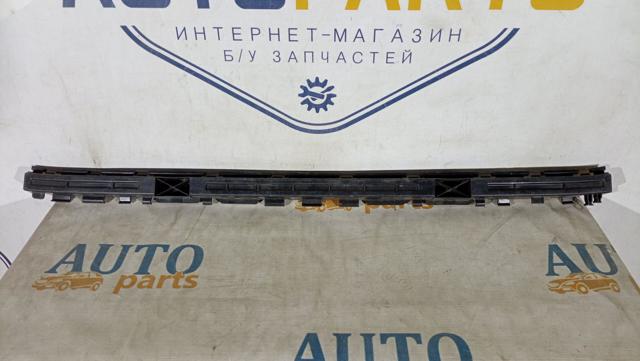 Кронштейн бампера заднього, центральний A2468850065 MERCEDES