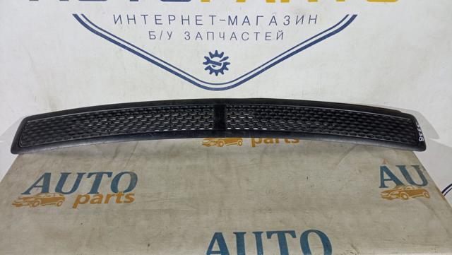 Пластик під лобове скло A9018300718 MERCEDES