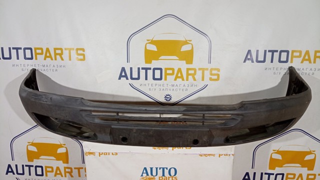 Бампер передній в зборі A9018800670 MERCEDES