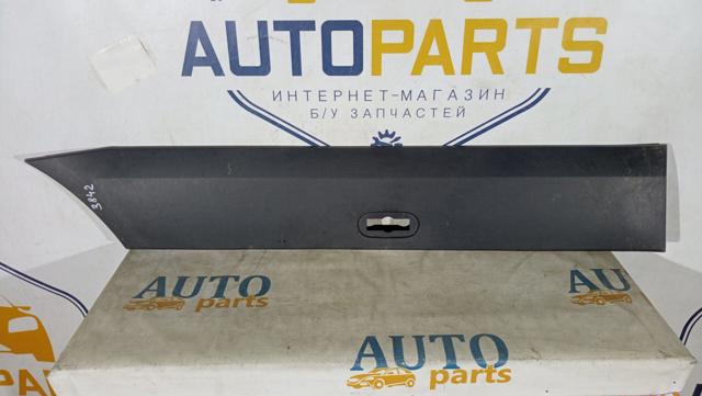 Молдинг заднього правого крила A9066903300 MERCEDES