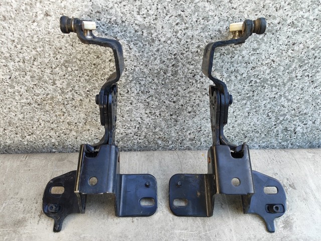 AV11R250A68AE Ford