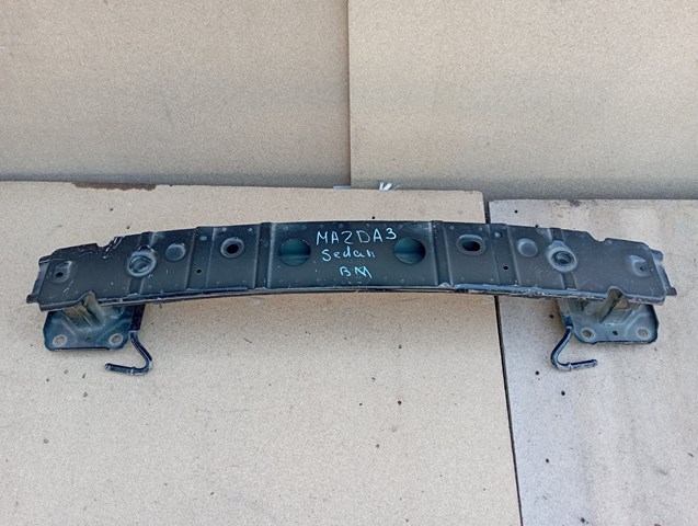 Балка бампера переднього B61K50070A MAZDA